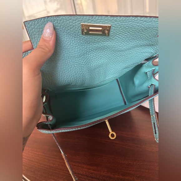 SUPER SALE‼️ Medium size sky blue color back pack adjustable - Picture 6 of 6